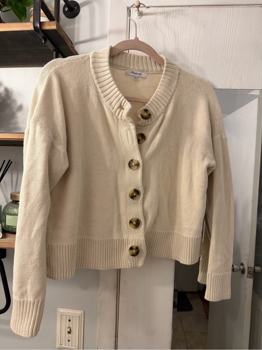Madewell Cream Button-Front Cotton Cardigan with Tortoiseshell Buttons
